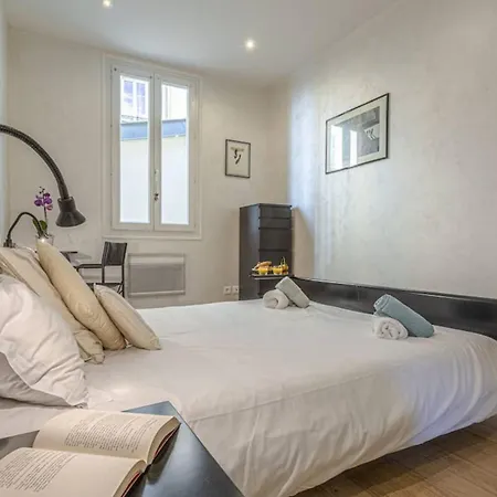 Gambetta - Charming 2 Bedroom - Near Promenade Nice